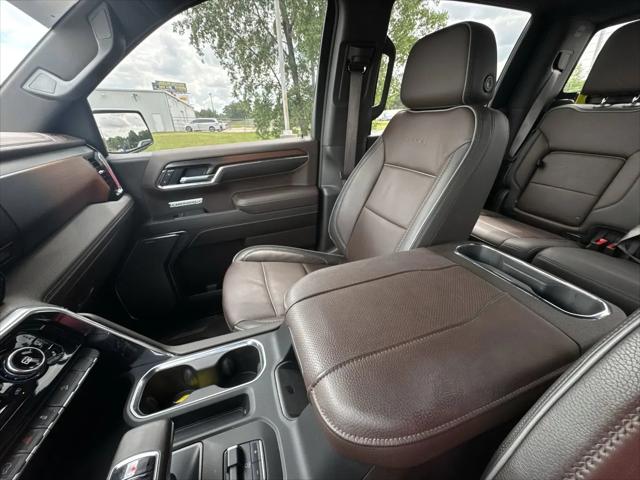 2025 GMC Sierra 1500 4WD Crew Cab Short Box Denali