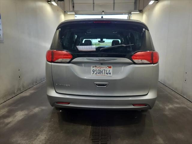 2021 Chrysler Voyager LXI