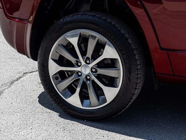 2019 Jeep Cherokee Overland 4x4