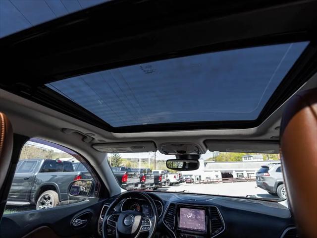 2019 Jeep Cherokee Overland 4x4