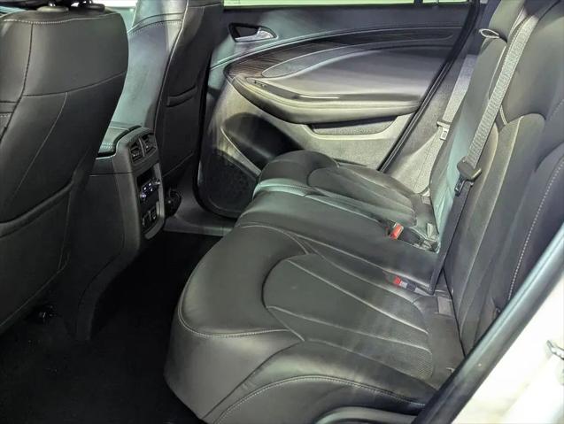 2020 Buick Envision FWD Essence