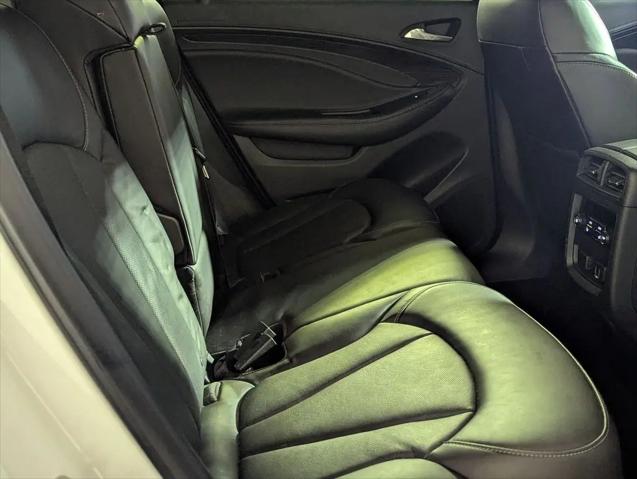 2020 Buick Envision FWD Essence