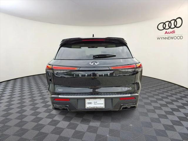 2023 INFINITI QX60 LUXE AWD