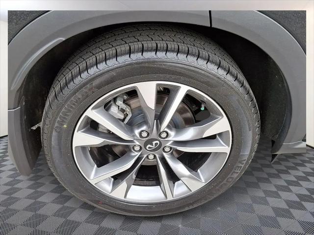 2023 INFINITI QX60 LUXE AWD