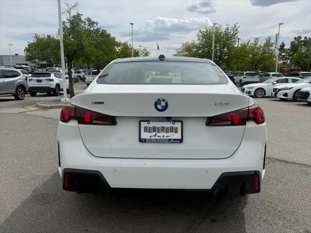 2025 BMW Coupe xDrive