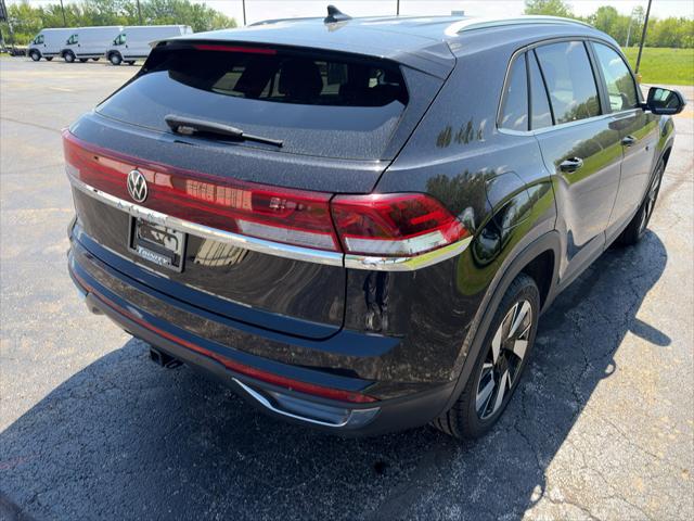 2026 Volkswagen Atlas Cross Sport SE with Technology