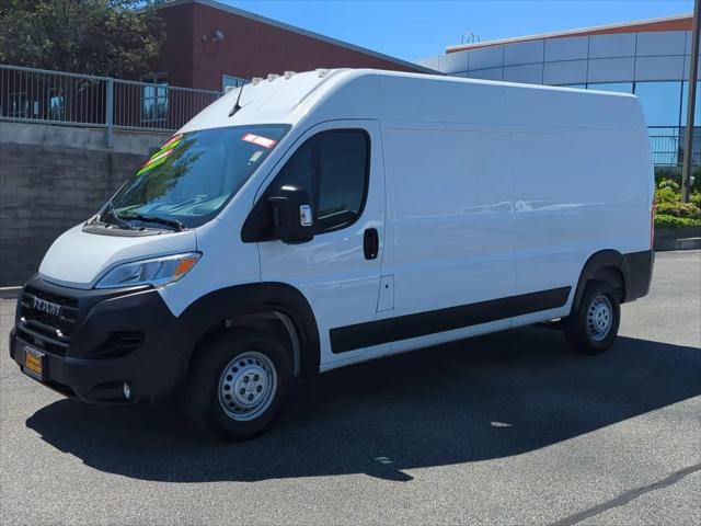 2025 Ram ProMaster 2500 Cargo Van Tradesman High Roof 159" WB w/Pass Seat