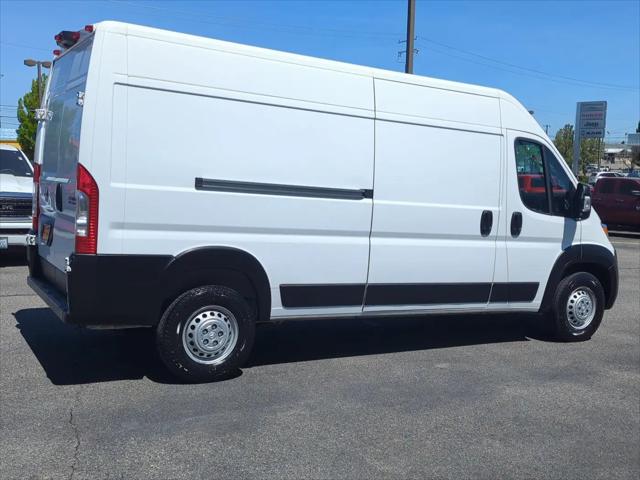 2025 Ram ProMaster 2500 Cargo Van Tradesman High Roof 159" WB w/Pass Seat