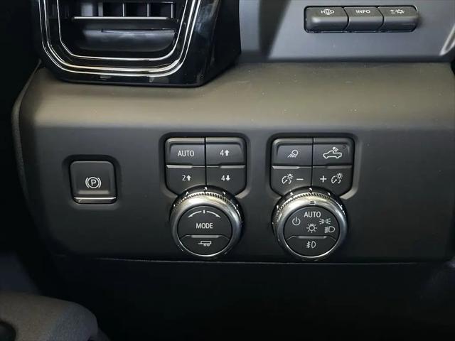 2026 GMC Sierra 2500HD Crew Cab, Standard Bed, AT4, 4WD