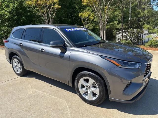 2021 Toyota Highlander LE