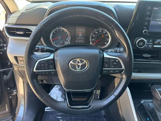 2021 Toyota Highlander LE