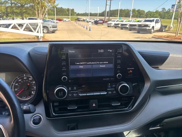 2021 Toyota Highlander LE