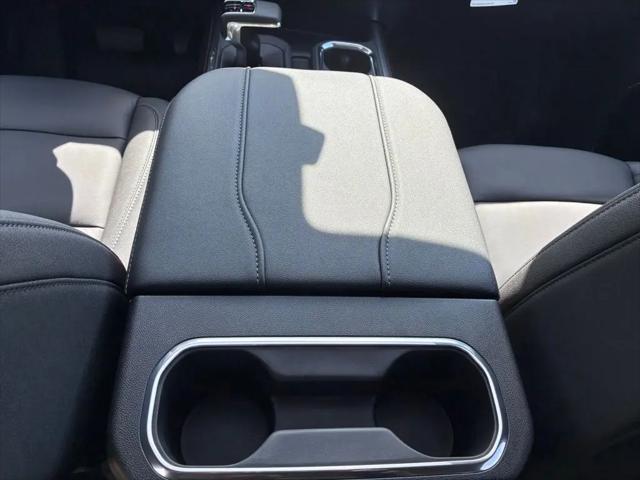 2026 Chevrolet Silverado 1500 4WD Crew Cab Short Bed LT Trail Boss