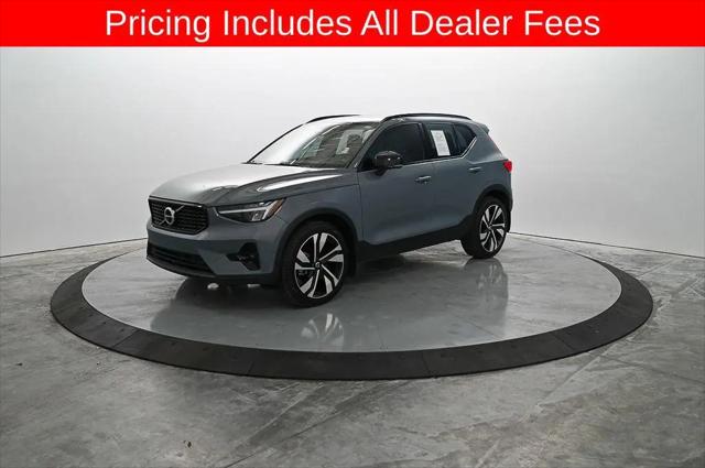 2023 Volvo XC40 B4 Plus Dark Theme for sale in Cape Coral, FL