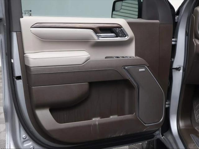 2026 GMC Sierra 1500 Crew Cab, Short Bed, SLT, 4WD