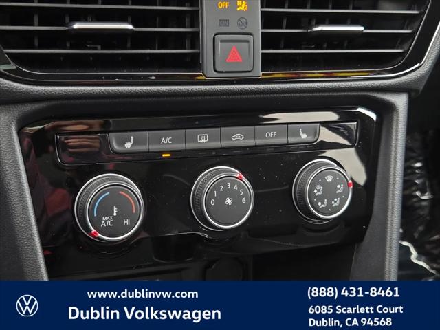 2023 Volkswagen Taos 1.5T SE