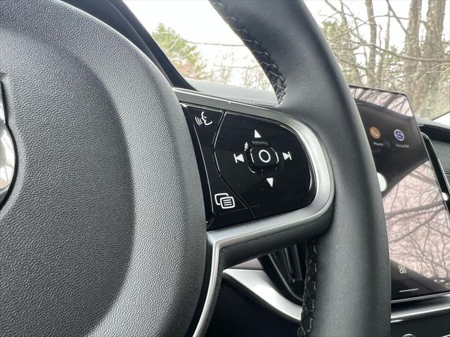 2026 Volvo XC90 Plug-In Hybrid Ultra Dark Theme, T8 AWD, Electric/Gasoline, 6 Seats