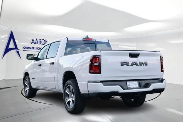 2026 Ram 1500 Express Crew Cab 4x2 5'7" Box