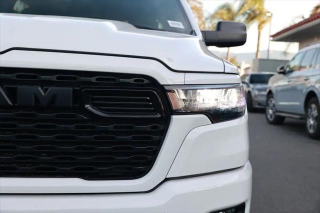2026 Ram 1500 Express Crew Cab 4x2 5'7" Box