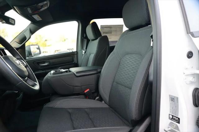 2026 Ram 1500 Express Crew Cab 4x2 5'7" Box