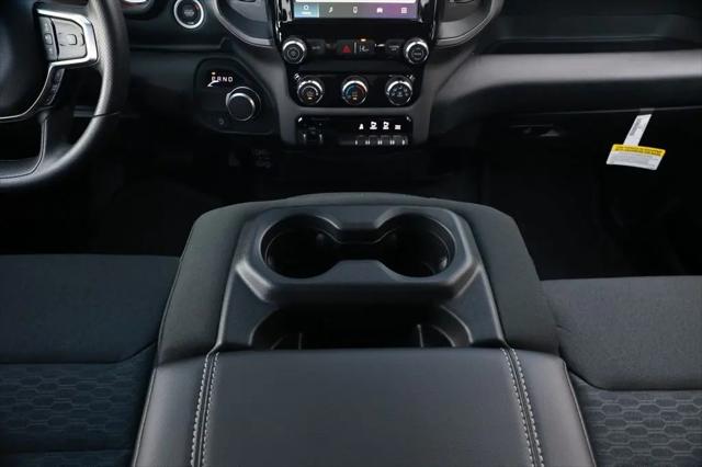 2026 Ram 1500 Express Crew Cab 4x2 5'7" Box