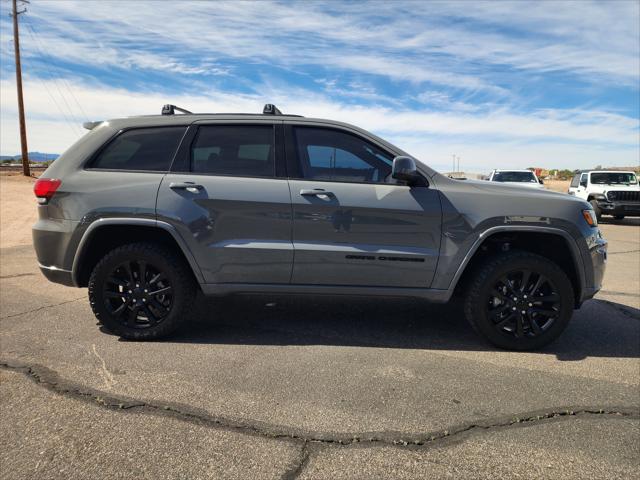 2021 Jeep Grand Cherokee Laredo X 4x4