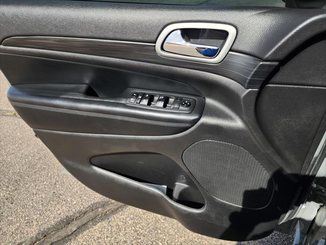 2021 Jeep Grand Cherokee Laredo X 4x4