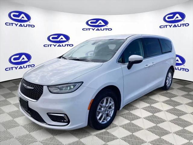 2023 Chrysler Pacifica Touring L for sale in Chattanooga, TN