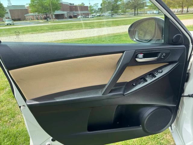 2012 Mazda Mazda3 i Touring