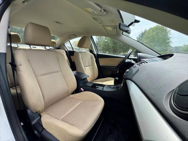 2012 Mazda Mazda3 i Touring