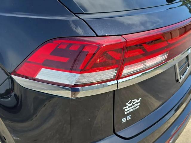 2025 Volkswagen Atlas Cross Sport 2.0T SE w/Technology
