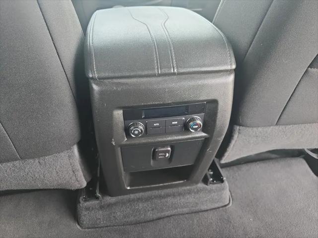 2023 Chevrolet Traverse FWD LT Cloth