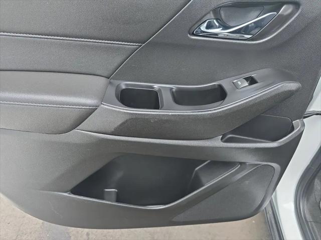 2023 Chevrolet Traverse FWD LT Cloth