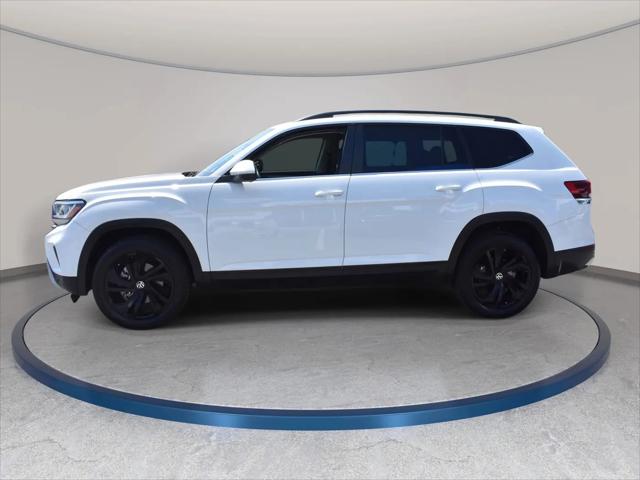 2022 Volkswagen Atlas 3.6L V6 SE w/Technology