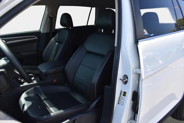 2022 Volkswagen Atlas 3.6L V6 SE w/Technology
