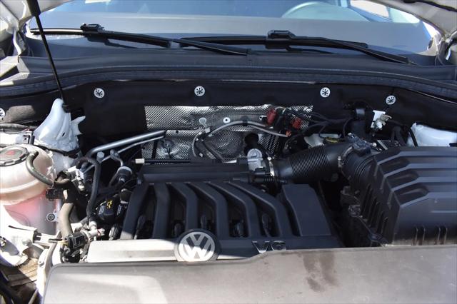 2022 Volkswagen Atlas 3.6L V6 SE w/Technology