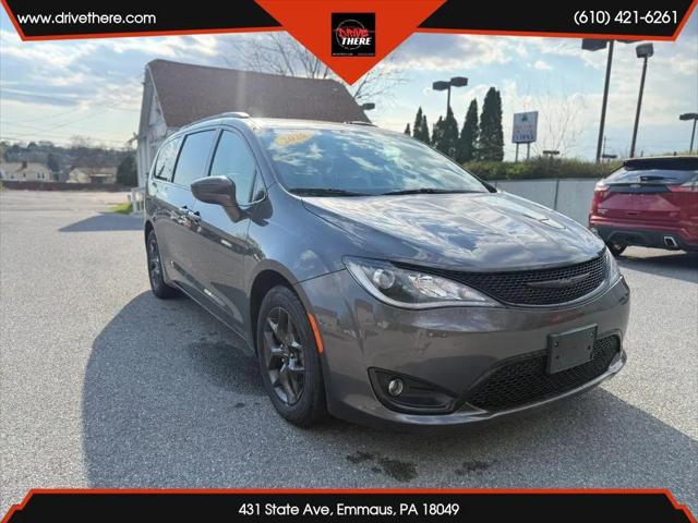 2020 Chrysler Pacifica Touring L for sale in Emmaus, PA