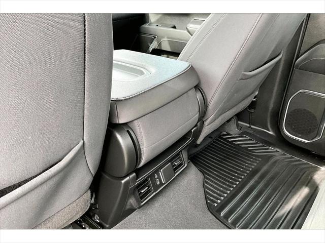 2023 Chevrolet Silverado 1500 4WD Crew Cab Standard Bed LT