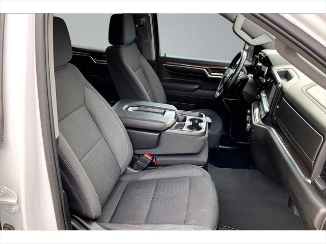 2023 Chevrolet Silverado 1500 4WD Crew Cab Standard Bed LT
