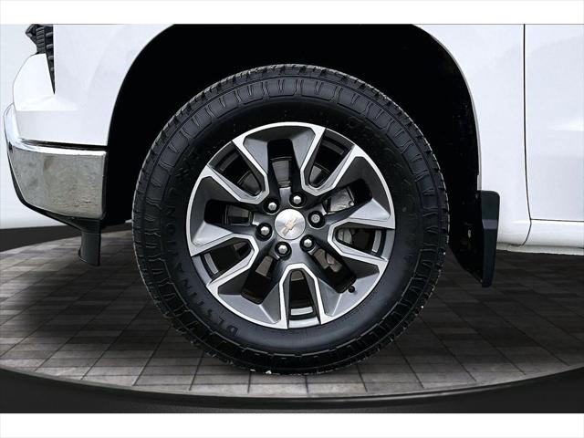 2023 Chevrolet Silverado 1500 4WD Crew Cab Standard Bed LT