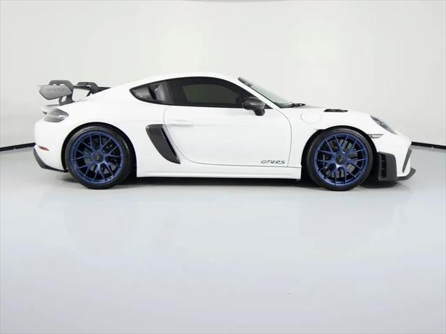 2025 Porsche 718 Cayman GT4 RS
