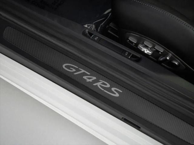 2025 Porsche 718 Cayman GT4 RS