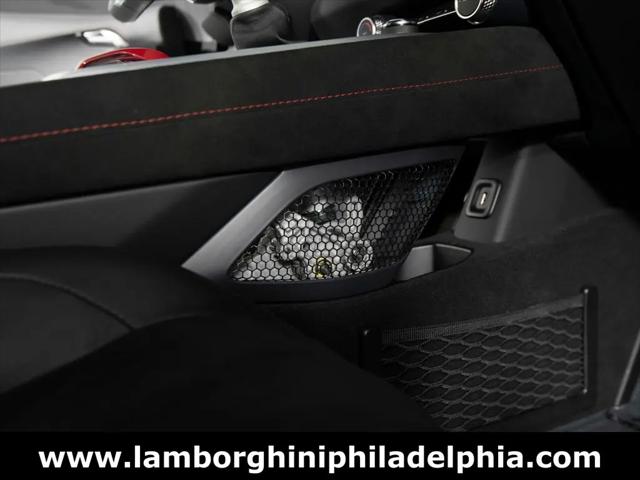 2025 Lotus Emira V6