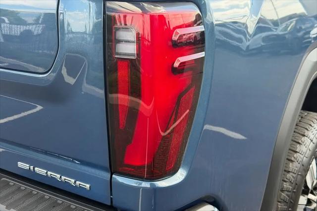2026 GMC Sierra 2500HD Crew Cab, Standard Bed, Denali, 4WD