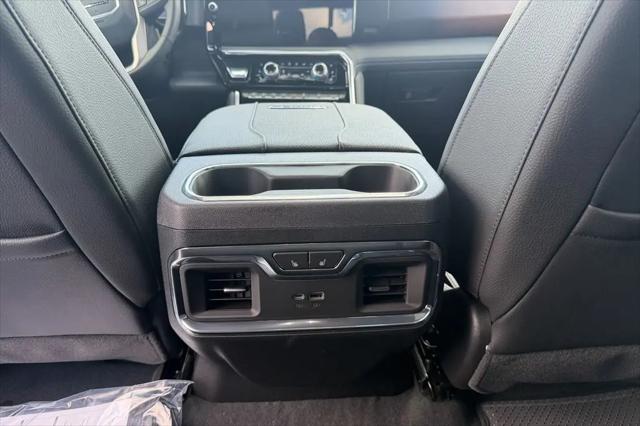 2026 GMC Sierra 2500HD Crew Cab, Standard Bed, Denali, 4WD