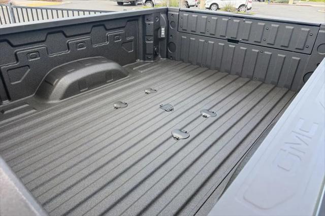 2026 GMC Sierra 2500HD Crew Cab, Standard Bed, Denali, 4WD
