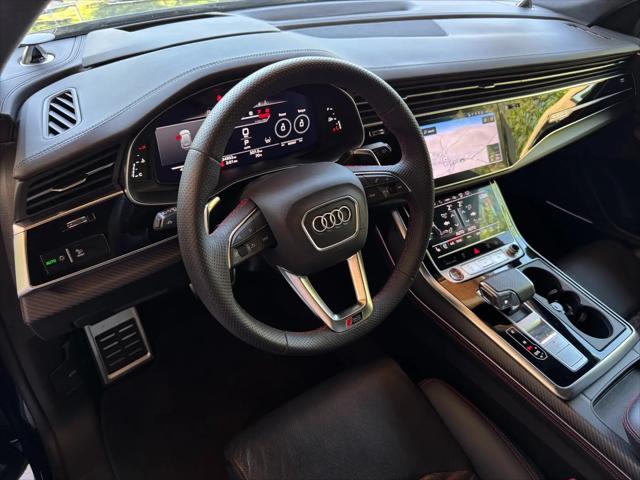 2023 Audi RS Q8 TFSI quattro Tiptronic