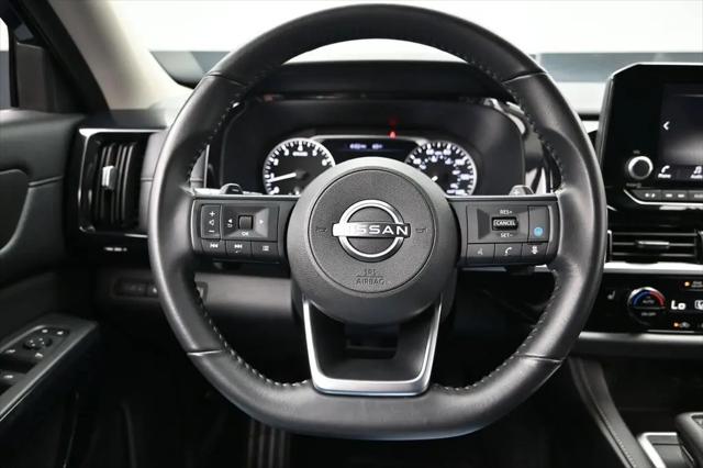 2025 Nissan Pathfinder SV 4WD