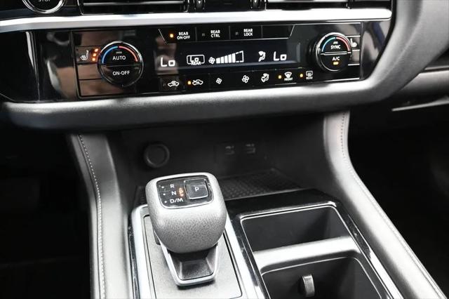 2025 Nissan Pathfinder SV 4WD