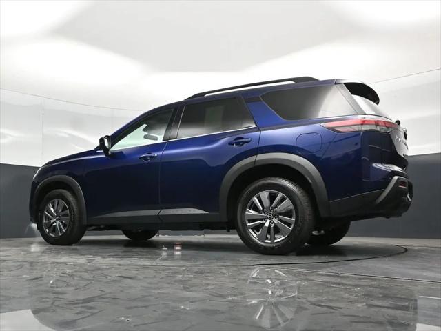 2025 Nissan Pathfinder SV 4WD